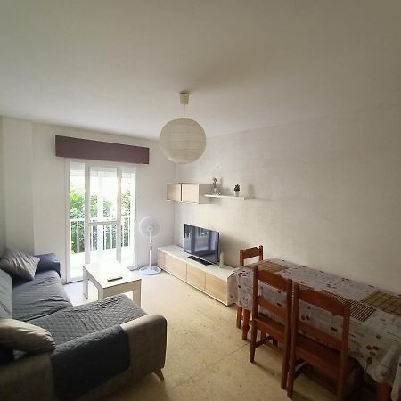 Apartamento Cerca De La Caleta Кадис Екстериор снимка