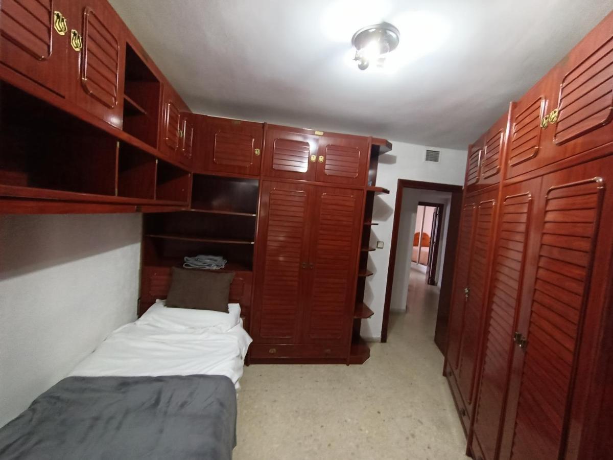 Apartamento Cerca De La Caleta Кадис Екстериор снимка